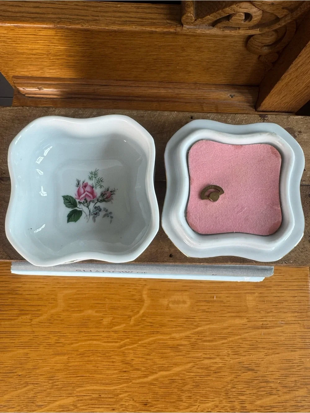 Heritage House Porcelain Floral Music Trinket Box Pink Rose 